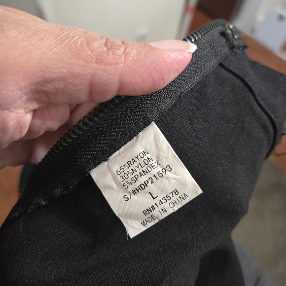 Fashion Nova Black Crisscross Leggings - Picture 3 of 17